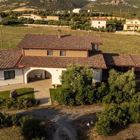 Agriturismo Sa Scalitta Carbonia Ngoại thất bức ảnh